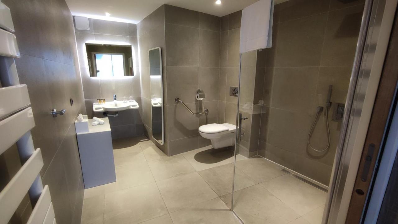 Hotel Hotel La Plage 5 Etoiles La Grande Motte 5*